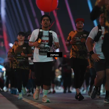 Runner Photo 6281056