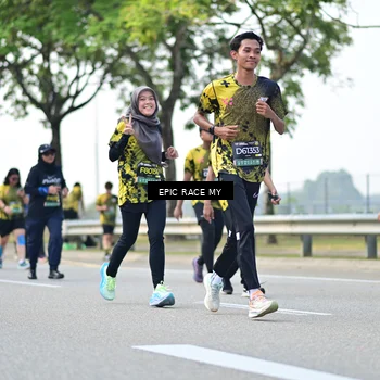 Runner Photo 6281353