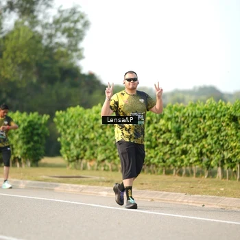 Runner Photo 6281444