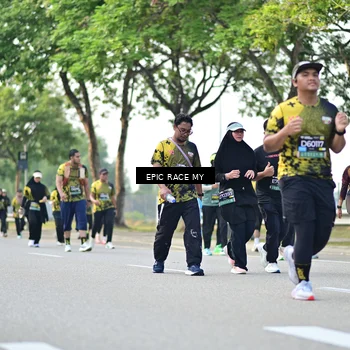 Runner Photo 6281764