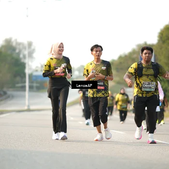 Runner Photo 6281765