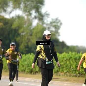 Runner Photo 6281789