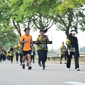 Runner Photo 6281896