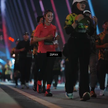 Runner Photo 6282046