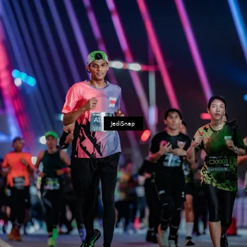 Runner Photo 6282048
