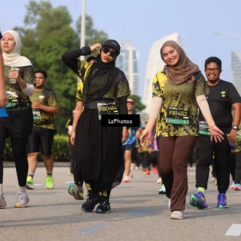 Runner Photo 6282130