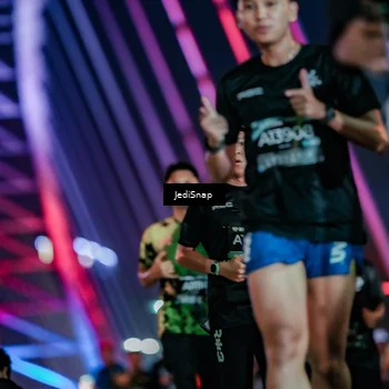 Runner Photo 6282142