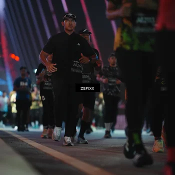 Runner Photo 6282146