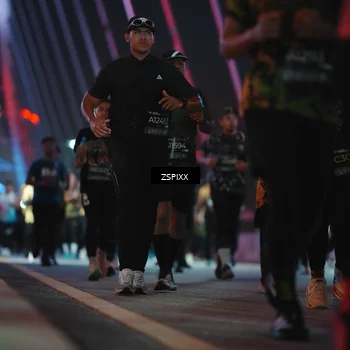 Runner Photo 6282152