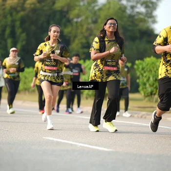 Runner Photo 6282155