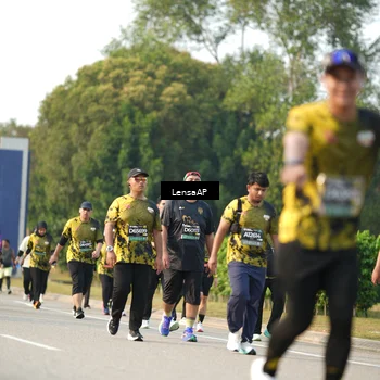 Runner Photo 6282191