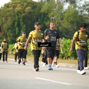 Runner Photo 6282251