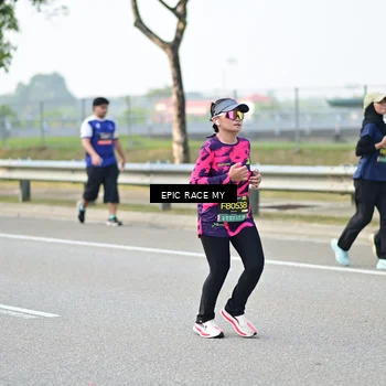 Runner Photo 6282263