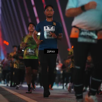 Runner Photo 6282299