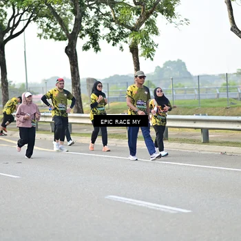 Runner Photo 6282334