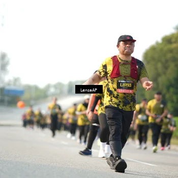 Runner Photo 6282341