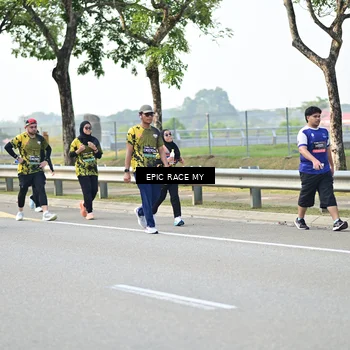 Runner Photo 6282390