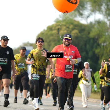 Runner Photo 6282410