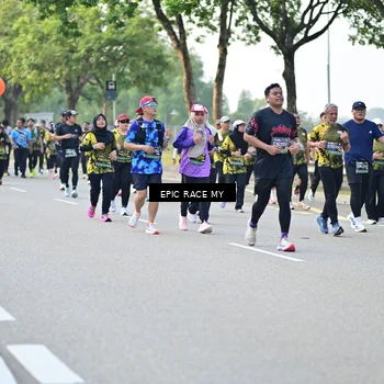 Runner Photo 6282420