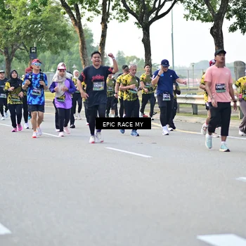 Runner Photo 6282495