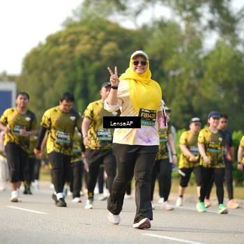 Runner Photo 6282499
