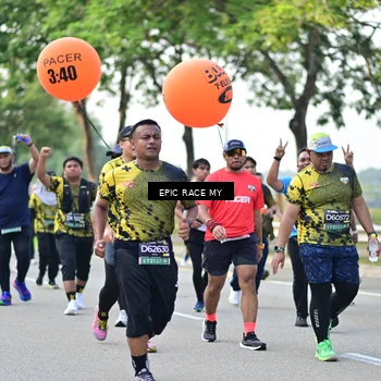 Runner Photo 6282515