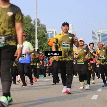 Runner Photo 6282519