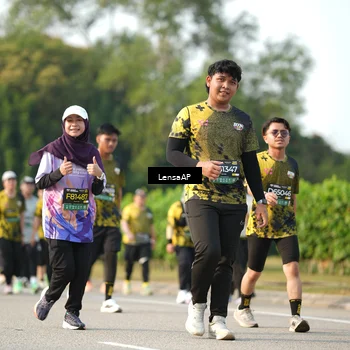 Runner Photo 6282550