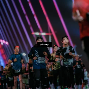 Runner Photo 6282555