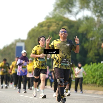 Runner Photo 6282617