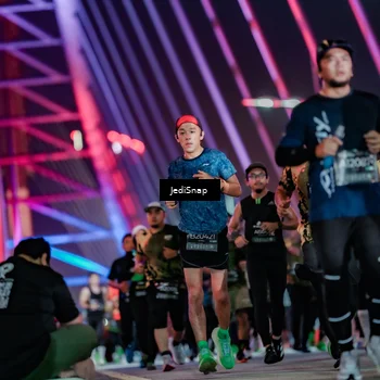 Runner Photo 6282883