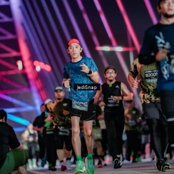 Runner Photo 6283005