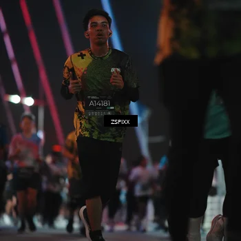 Runner Photo 6283147