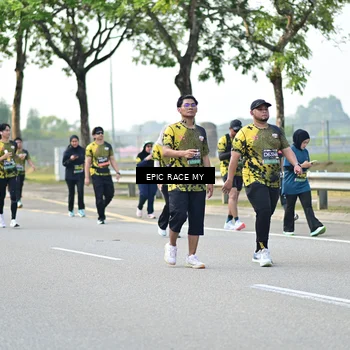 Runner Photo 6283359