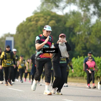 Runner Photo 6283436