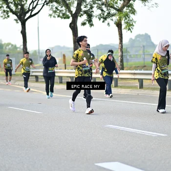 Runner Photo 6283474
