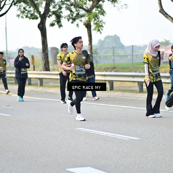 Runner Photo 6283476