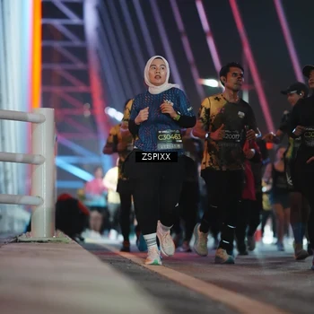 Runner Photo 6283546