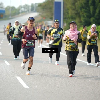 Runner Photo 6283660
