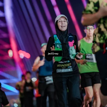 Runner Photo 6283670