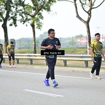Runner Photo 6283803