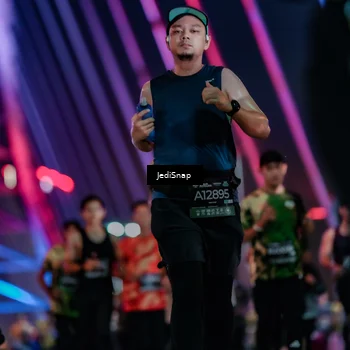 Runner Photo 6283809