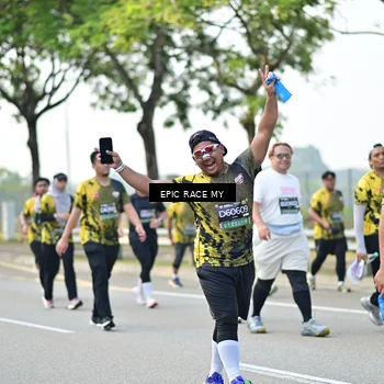 Runner Photo 6283892