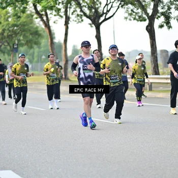 Runner Photo 6284033