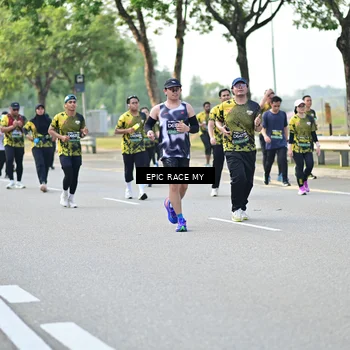 Runner Photo 6284054