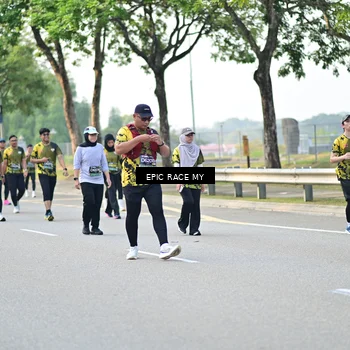 Runner Photo 6284240