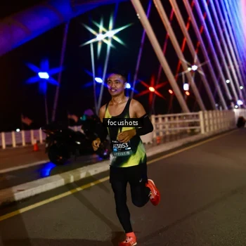Runner Photo 6284321