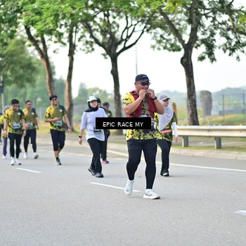 Runner Photo 6284335