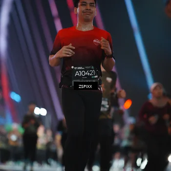 Runner Photo 6284345