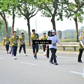 Runner Photo 6284372